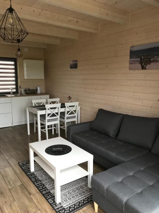 Lodge White