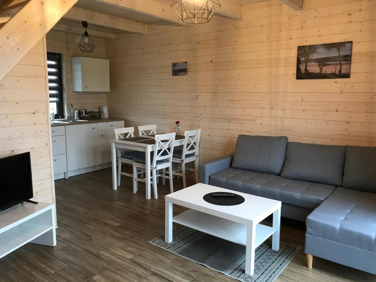 Lodge White Rewal